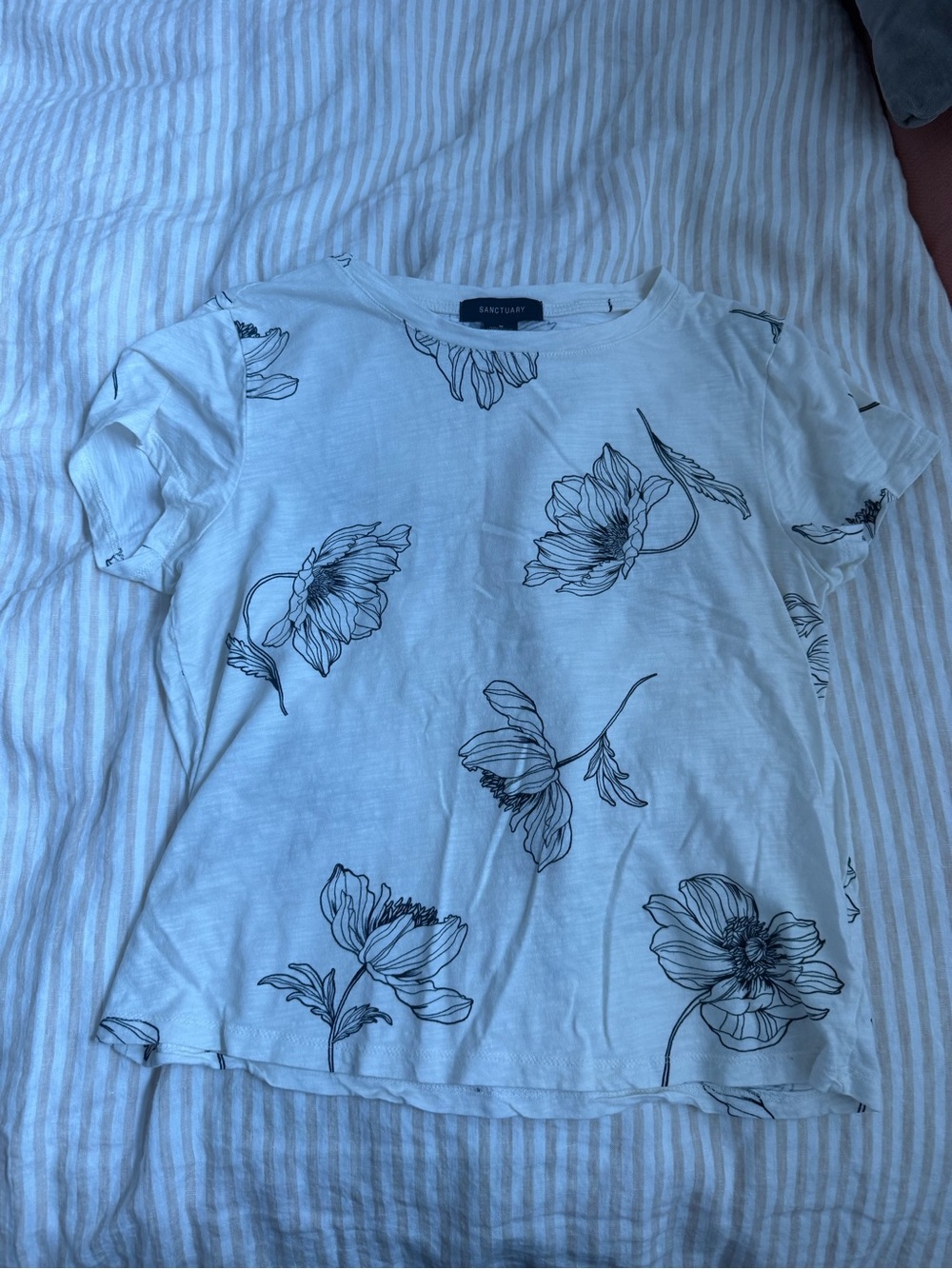 Sanctuary White Floral Short-Sleeve Tee